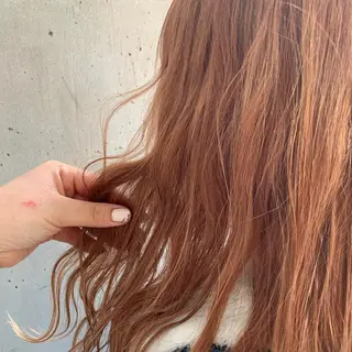 ロング カラー 井本 早紀のヘアスタイル