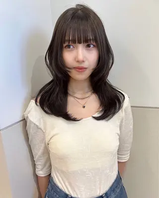 ミディアム カラー fujimoto yuiのヘアスタイル