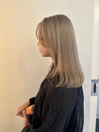 ミディアム カラー 大木 紗也香のヘアスタイル