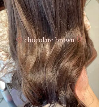 ロング chic 有山 美瑠のヘアスタイル