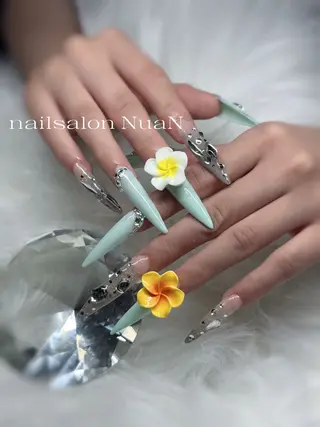 ネイル nailsalon NuaN所属・NuaN 名城線黒川駅徒歩3分のネイルデザイン