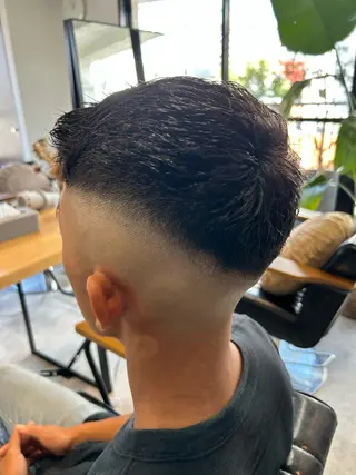 ショート メンズ 相澤 拳のヘアスタイル