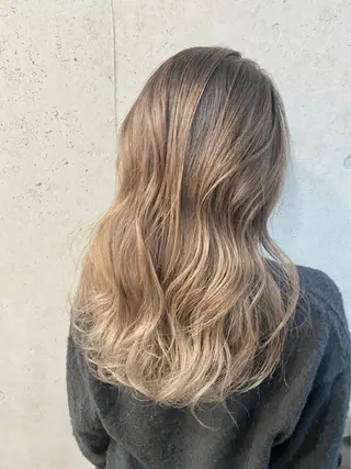 カラー 中山 丈也のヘアスタイル