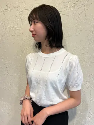 ミディアム カラー そね こまちのヘアスタイル