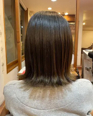 ショート 小沢 美波のヘアスタイル