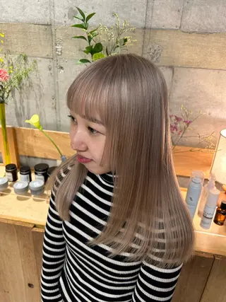 カラー 柔らかいオリーブ🍃 カラーNatsumiのヘアスタイル