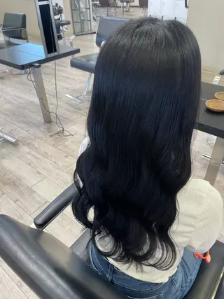 カラー 三木 脩加のヘアスタイル