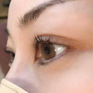 マツエク・マツパ O. YUMIKOのネイルデザイン