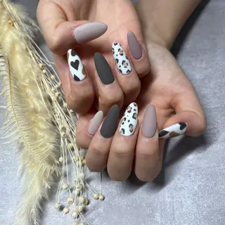 ネイル PALMNAIL所属・次田 春花のネイルデザイン