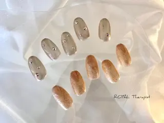 ネイル 【寺岡】 ロイヤル•セラピストのネイルデザイン