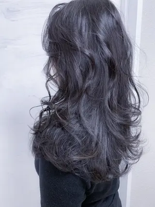 ロング カラー BOX mico.のヘアスタイル