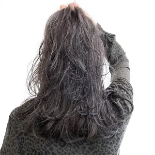 ロング カラー グランジヘア 無造作ヘアHYUGAのヘアスタイル