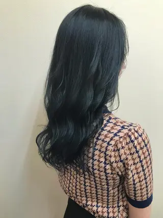 ロング カラー 目を惹く艶髪/髪質 改善カラー🤎ぐっちのヘアスタイル