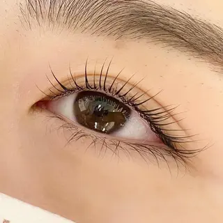 マツエク・マツパ Basic町田本店 RINAのマツエク・マツパデザイン