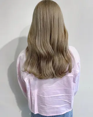 セミロング カラー ヘアアレンジ 徳永 実沙のヘアスタイル