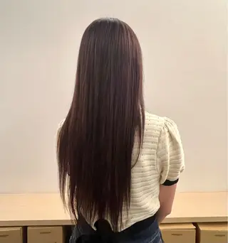 ロング カラー 小池 美空のヘアスタイル