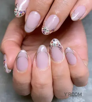 ネイル YUKA （ネイリスト）のネイルデザイン