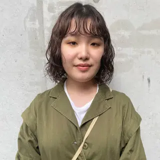 ショート パーマ ホリケ アオイのヘアスタイル