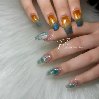 ネイル Feliz所属・Feliz 楽しいネイルサロンのネイルデザイン
