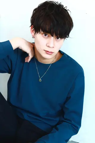 ショート オノギ シュンのヘアスタイル