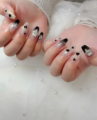 ネイル 黒瀬 奈津季のネイルデザイン