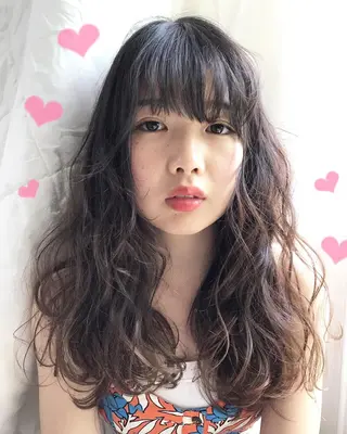 イシカワ エリナのヘアスタイル