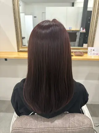 カラー ECLAT所属・山本 晴香のヘアスタイル