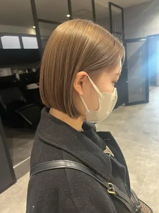 ショート カラー MIES amane(アマネ)のヘアスタイル