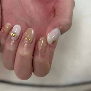 ネイル アトリエ　ミモザ所属・いまむら あかりのネイルデザイン