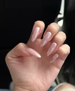 ネイル 高木 維麗絲のネイルデザイン