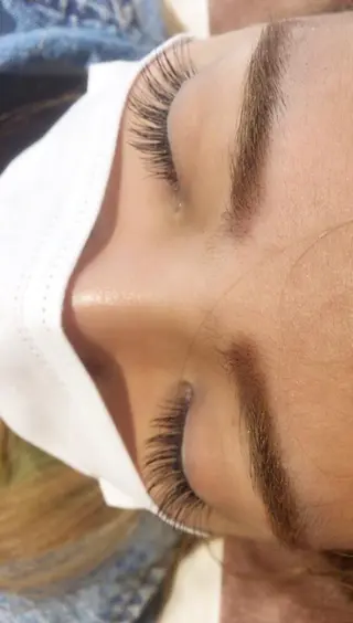 マツエク・マツパ f.【エフドット】 二俣川のマツエク・マツパデザイン