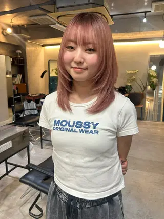 ミディアム レイヤーカット/ルー ツカラー/EMIRIのヘアスタイル