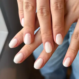 ネイル scré as Ételのネイルデザイン