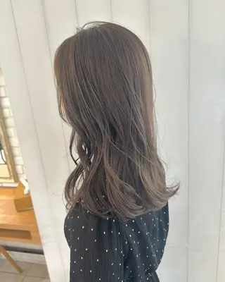 セミロング カラー ヘアアレンジ GARDEN aoyama所属・ブリーチなしで透明感 艶カラー【Ryo】のヘアスタイル