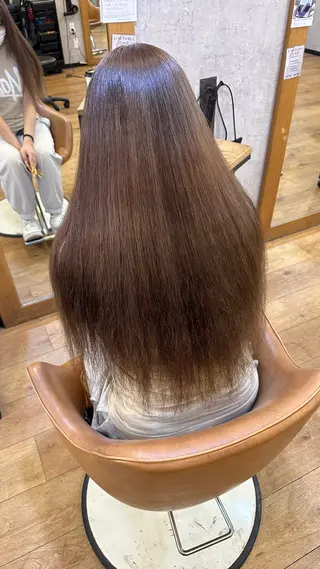 ロング 宮崎 稚世のヘアスタイル