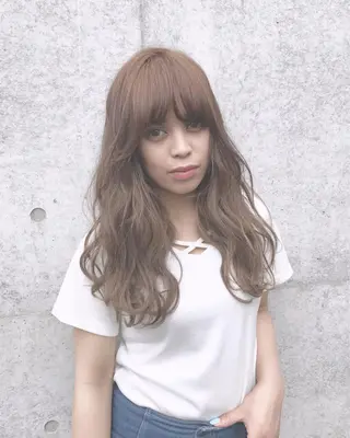 ロング カラー ハリウッドブロウ LAID BACKの眉毛・アイブロウイメージ