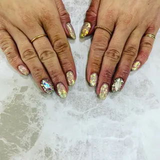 ネイル Feliz所属・Feliz 楽しいネイルサロンのネイルデザイン