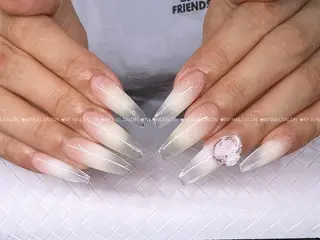 ネイル NYネイルサロン　千葉中央店所属・NYネイルサロン 千葉中央店のネイルデザイン