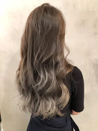 セミロング カラー 大西 直人のヘアスタイル