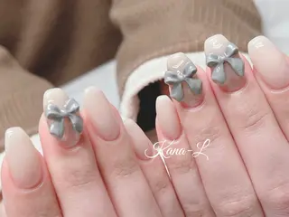 ネイル 芦辺 香奈のネイルデザイン