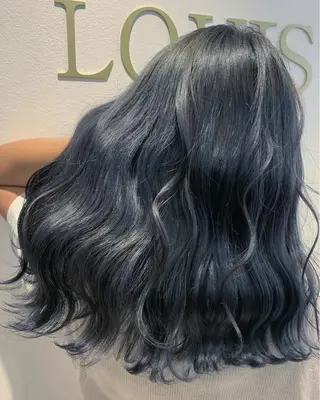 ミディアム カラー ヘアアレンジ 🤍韓国風/艶髪🤍 鳥越美羽のヘアスタイル