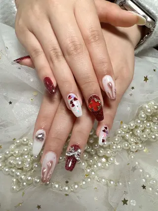 ネイル ENsalon AKIRAのネイルデザイン