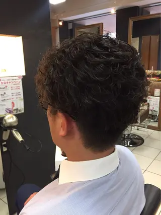 ショート パーマ メンズ 三尾 麻美のマツエク・マツパデザイン