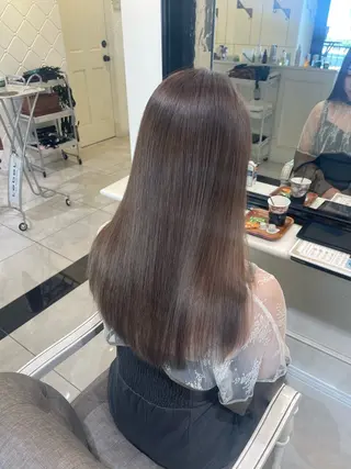ロング カラー 濱田輝レイヤー 韓国風 ハイトーンのヘアスタイル