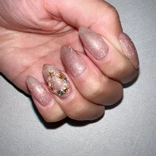 ネイル Emi lyのネイルデザイン