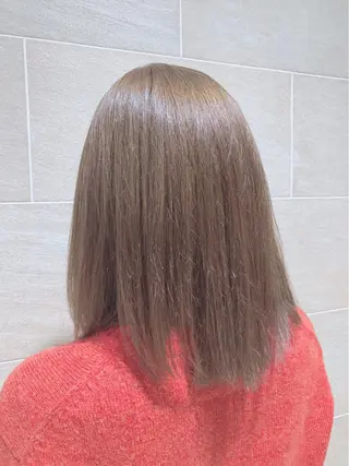 ミディアム カラー 宮原 佳苗のヘアスタイル