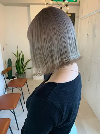 ミディアム FRAME+spa&hair roomなんば駅前店所属・🌸MAYU🌸 ハイトーン➕レイヤーのヘアスタイル