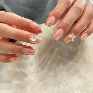 ネイル 黒沢 直子のネイルデザイン