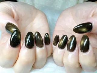 ネイル ECLAT エクラ所属・寺山 千鶴のネイルデザイン