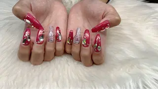 ネイル ティーエヌ 金山駅東口店のネイルデザイン